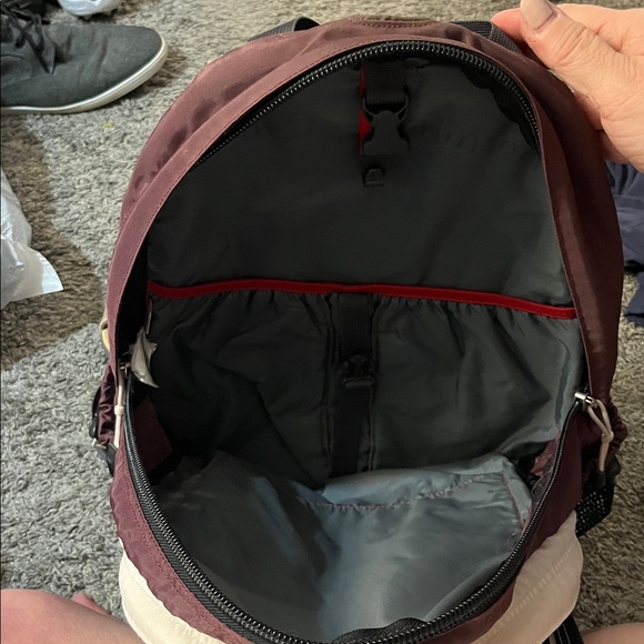 The North Face Borealis Backpack - Burgundy and Beige - Picture 3 of 5